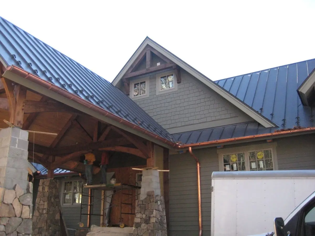 Craftsman Roofing team delivering quality roofing work in Lovettsville